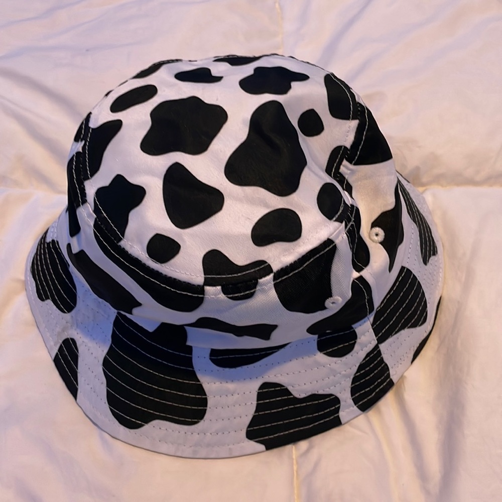 Cow print bucket hat